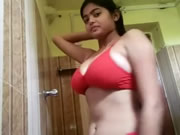 Cô gái Ấn Độ sexy cắt dán