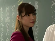 Giáo viên mới Arina Hashimoto 3