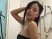Thái Lan cô gái sexy vòi hoa sen trong webcam